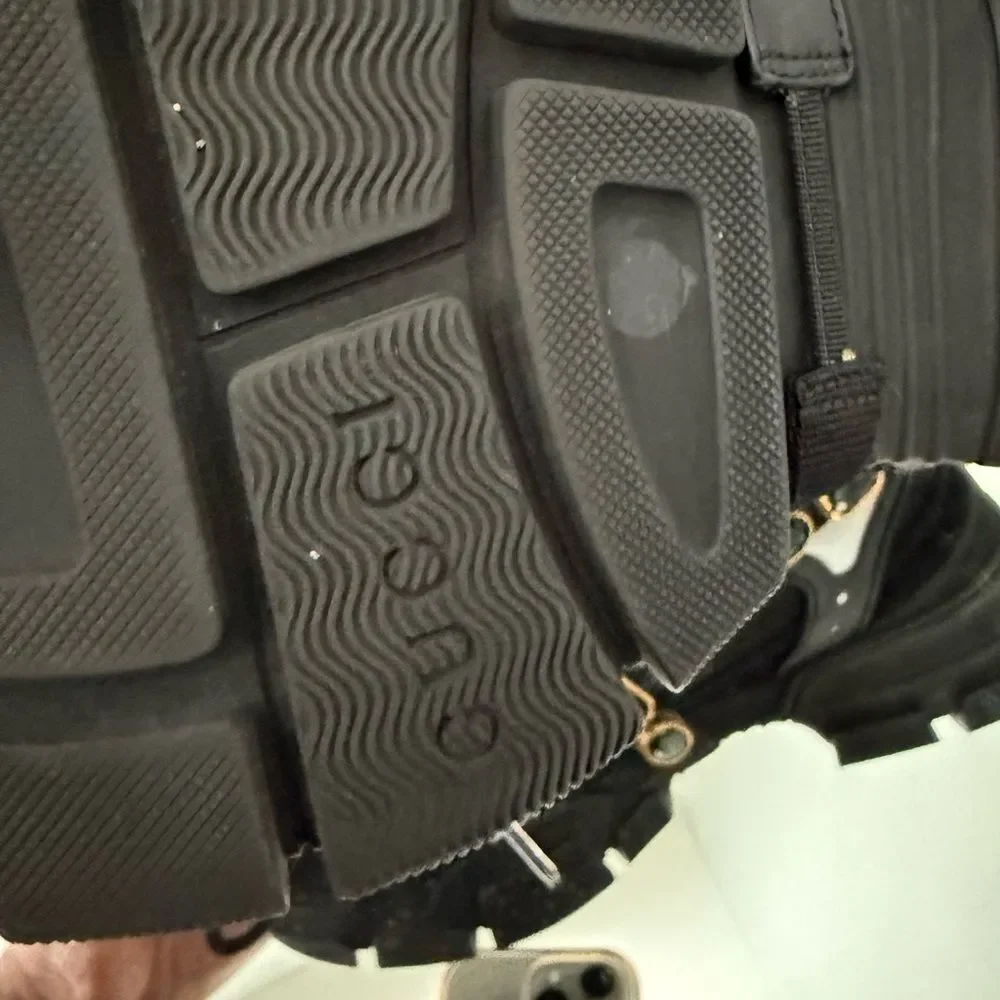 Brand new Gucci Black Mesh and Leather Flashtrek Reflective Removable Crystals - Picture 13 of 15